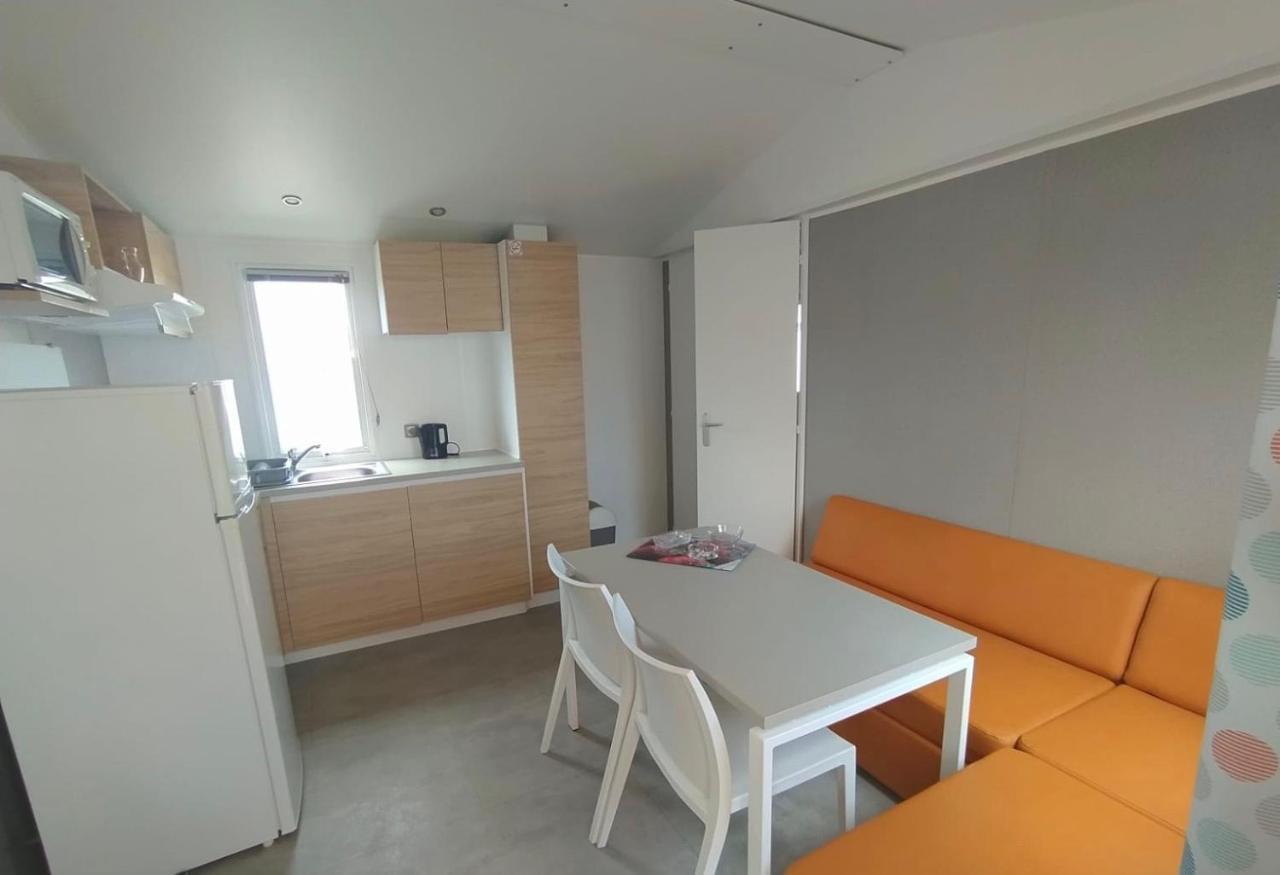 Mobile Homes By Kelair At Camping Sol A Go Go サンティレール・ド・リエ エクステリア 写真